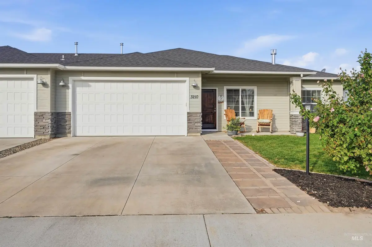 3210 Airport Ave, Caldwell, ID 83605 - #1