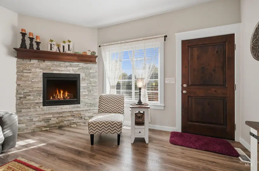 3210 Airport Ave, Caldwell, ID 83605 - #3
