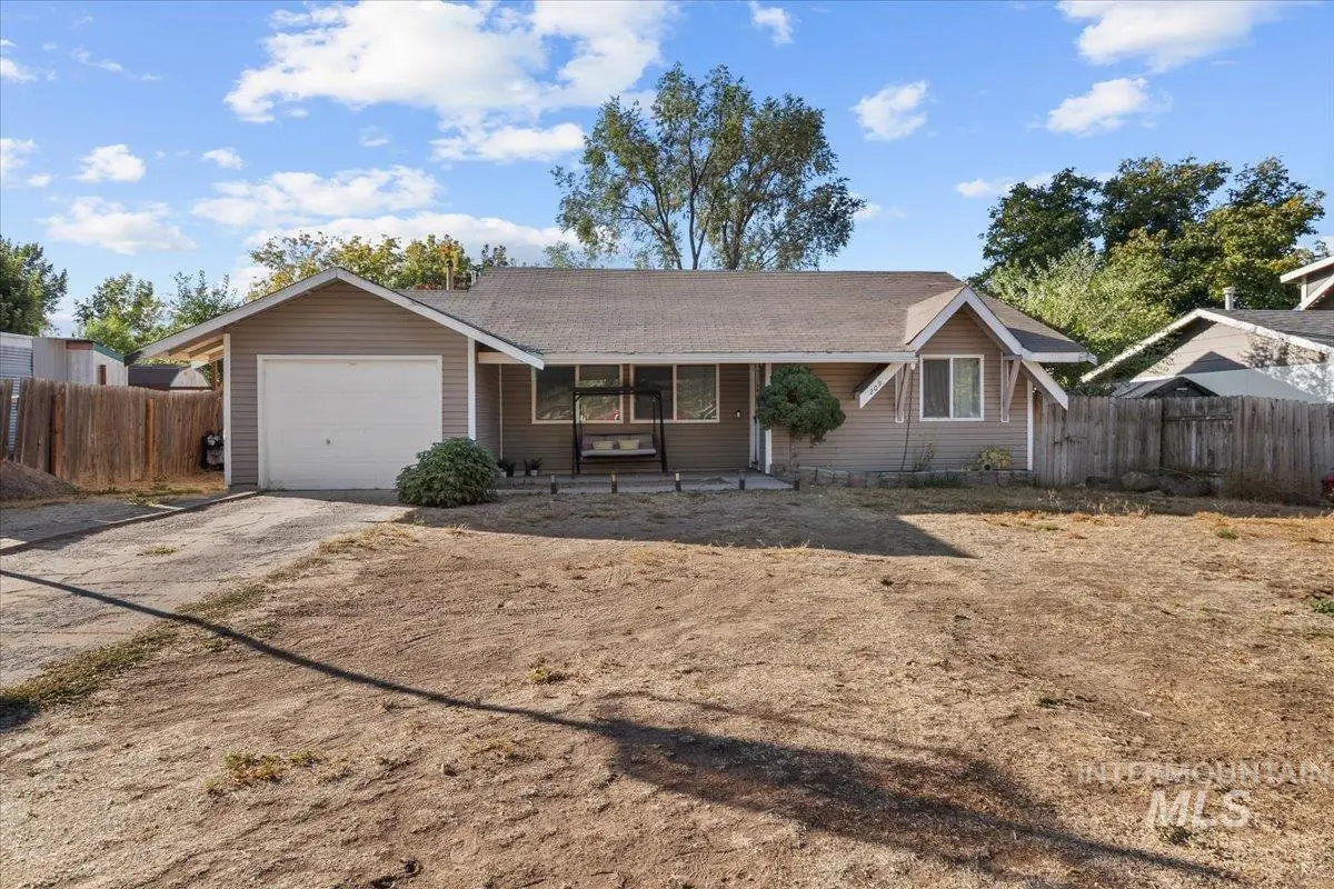 209 Mountain View Dr, Jerome, ID 83338 - #1