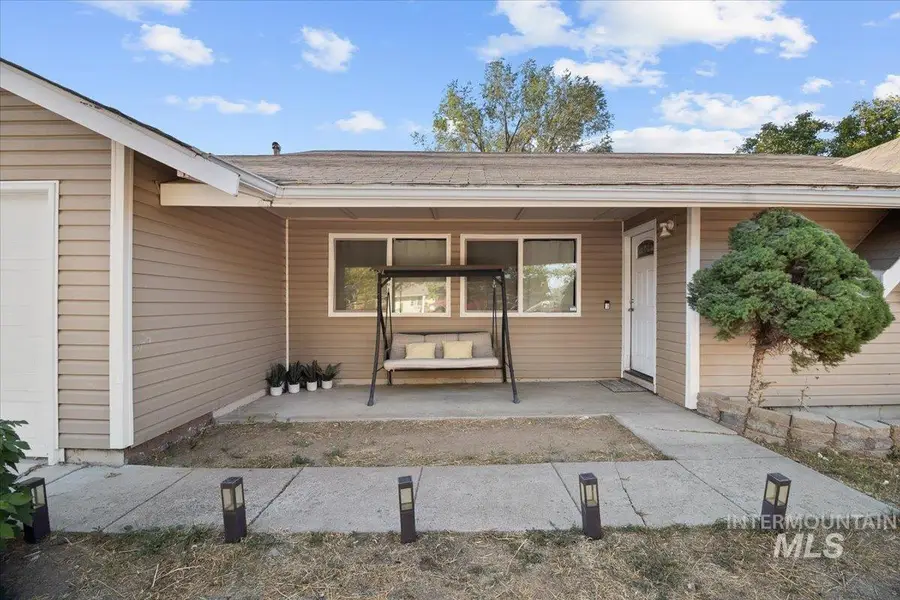 209 Mountain View Dr, Jerome, ID 83338 - #2