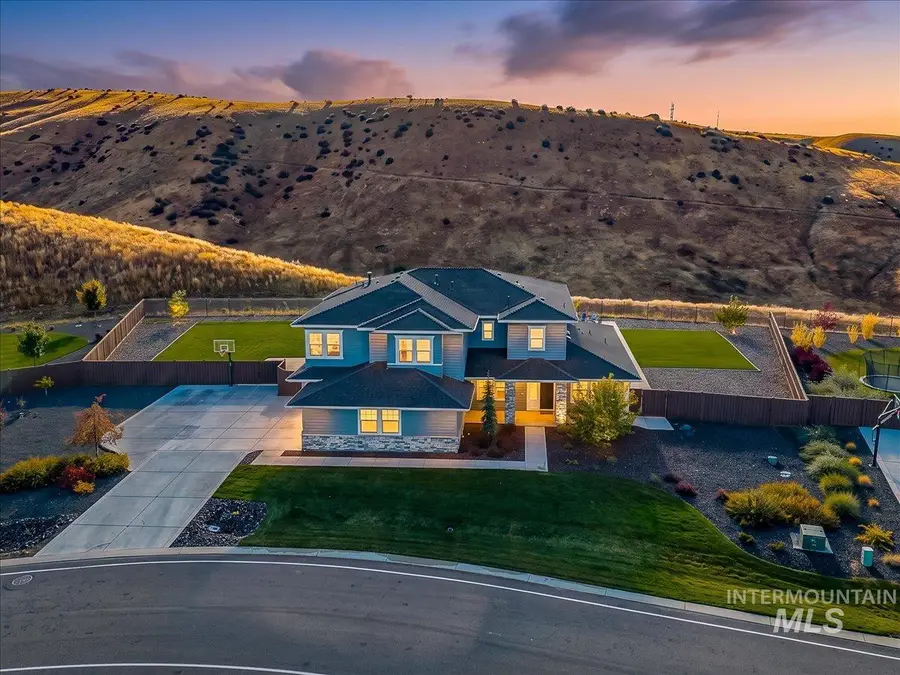 11383 N. 11th Way, Boise, ID 83714 - #3