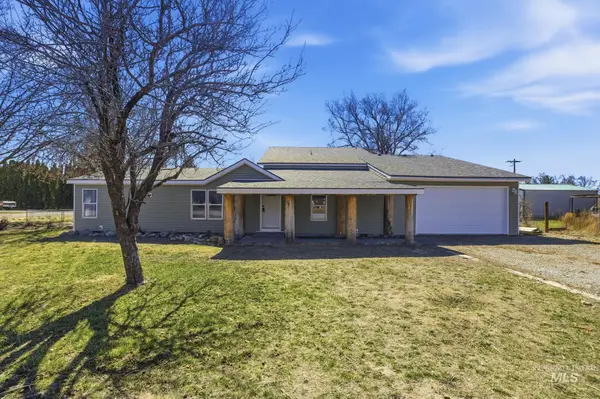 185 E Lincoln, Richfield, ID 83349