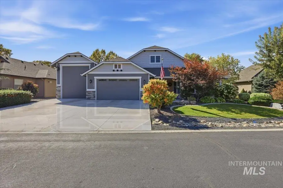 12093 W Pinewood River Lane, Star, ID 83669 - #2