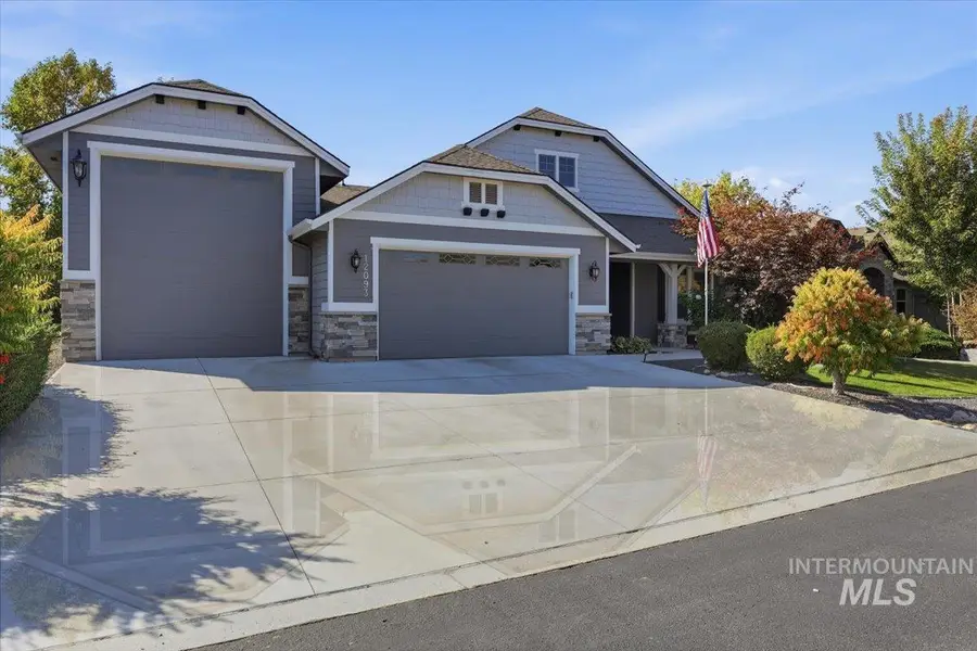 12093 W Pinewood River Lane, Star, ID 83669 - #3