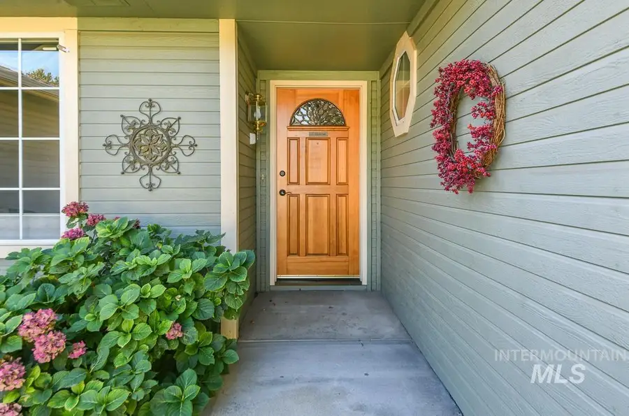 11805 W Hickory Dr, Boise, ID 83713 - #3