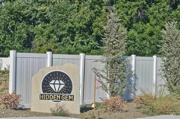 708 Hidden Gem Court, Emmett, ID 83617