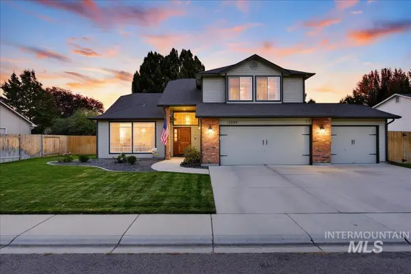 12549 W Braddock Dr, Boise, ID 83709