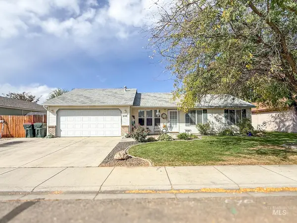 620 E Cougar Dr., Meridian, ID 83646