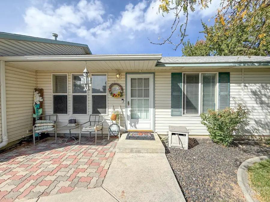 620 E Cougar Dr., Meridian, ID 83646 - #2