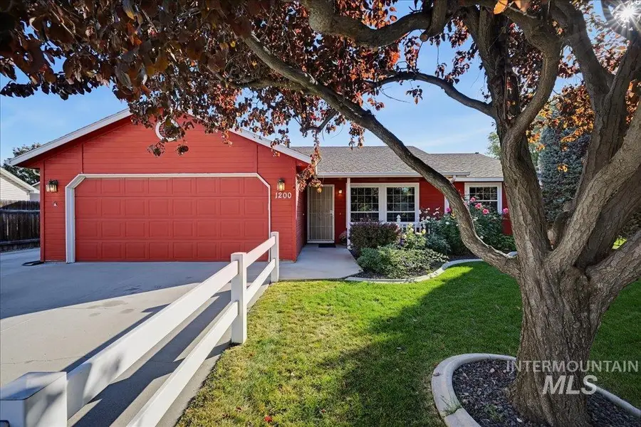1200 S 19th St, Nampa, ID 83686 - #3