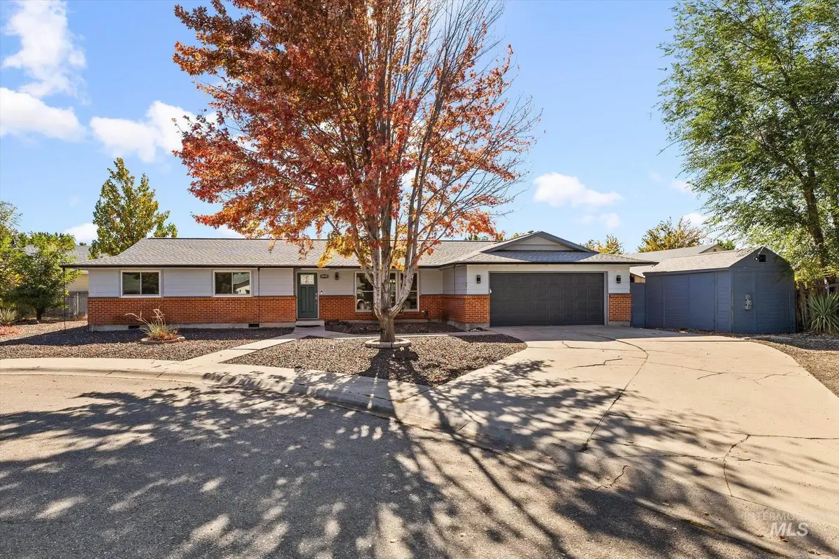 8955 W Sunflower Ct, Boise, ID 83704 - #1