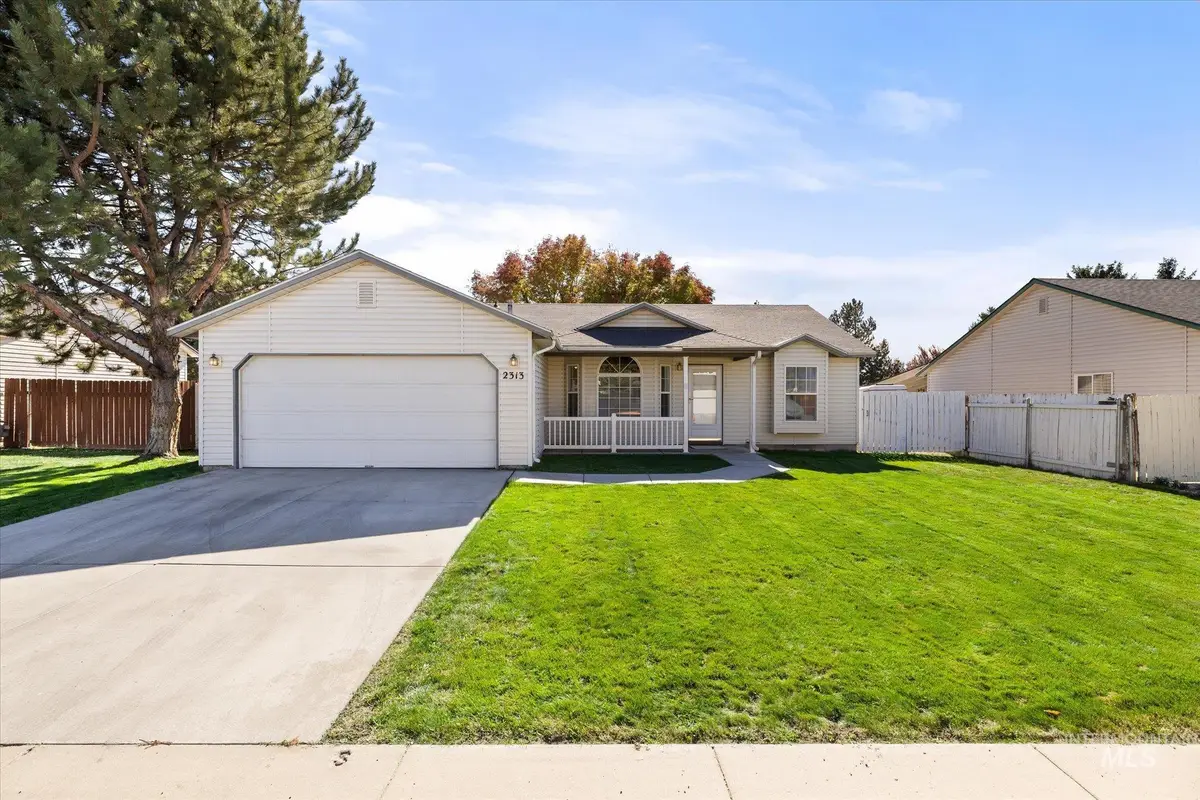 2313 W Grouse Ave, Nampa, ID 83651 - #1