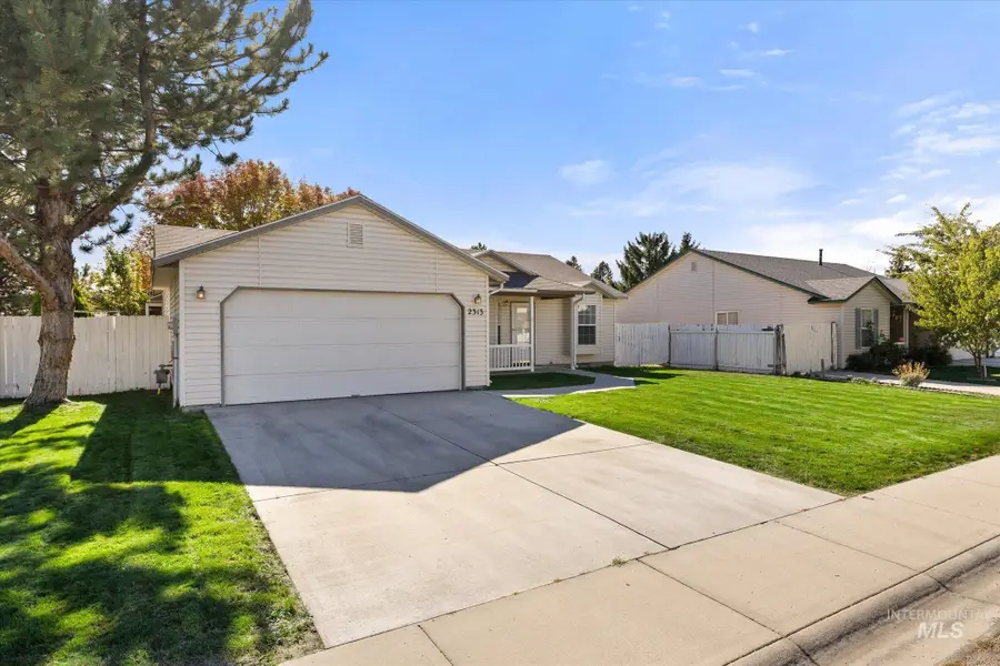 2313 W Grouse Ave, Nampa, ID 83651 - #2