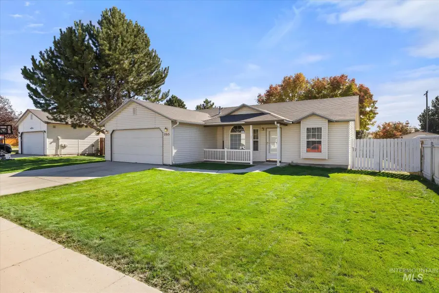 2313 W Grouse Ave, Nampa, ID 83651 - #3