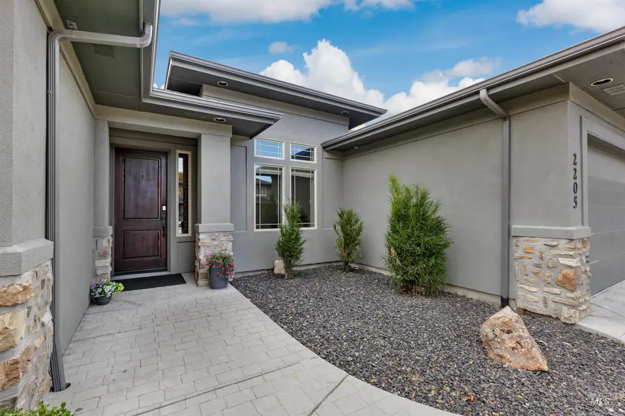 2205 W Verona Dr, Meridian, ID 83646 - #2