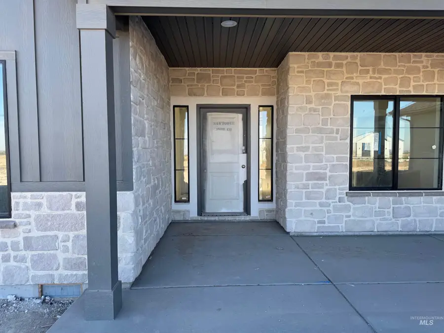 3705 N 2416 E, Filer, ID 83328 - #2