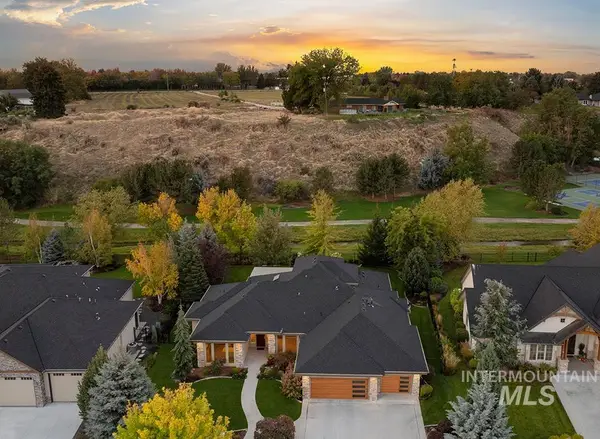 393 E Fishing Creek Lane, Eagle, ID 83616