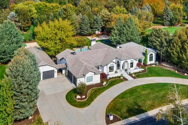 1152 W Newfield Drive, Eagle, ID 83616