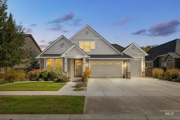 5476 S Pinland Ave, Meridian, ID 83642
