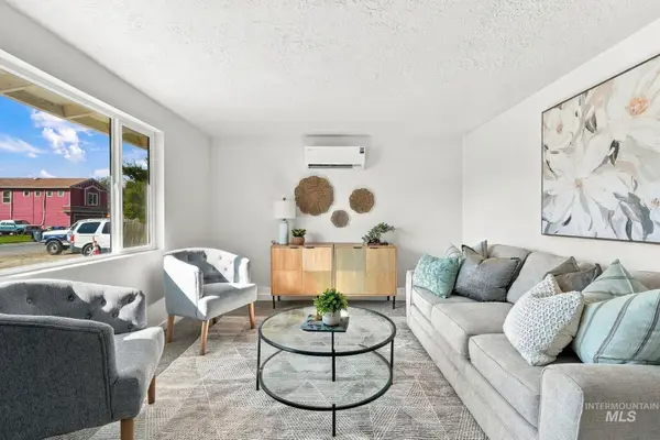 7770 W Bobran St, Boise, ID 83709