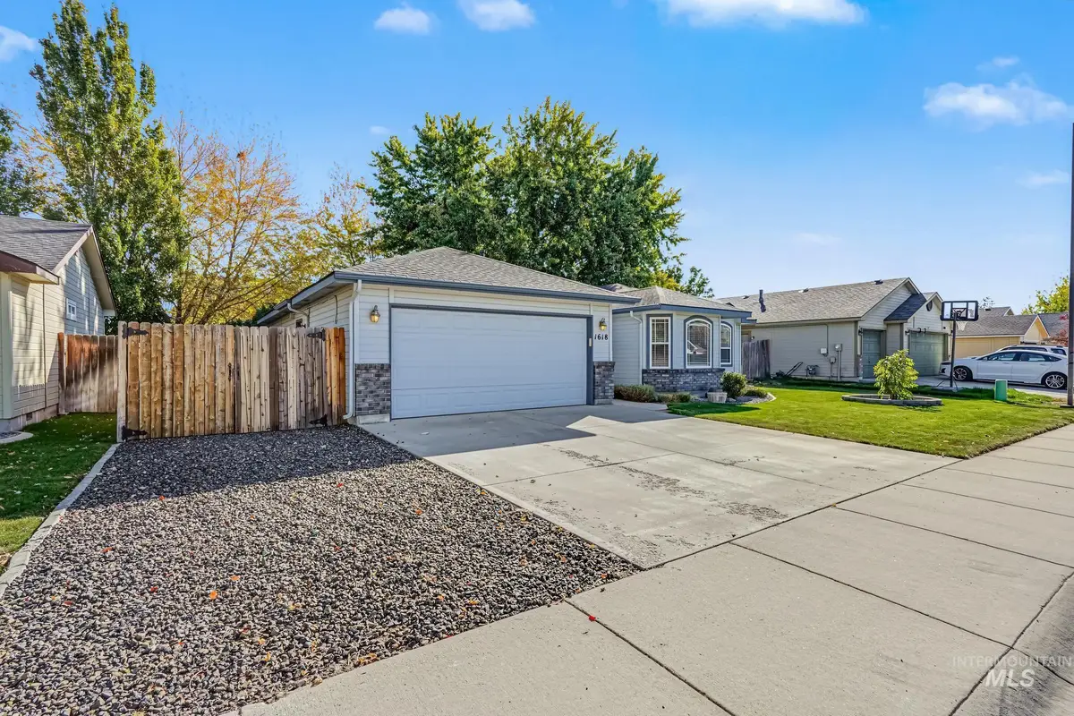 1618 N Kolnes Ave, Kuna, ID 83634 - #1