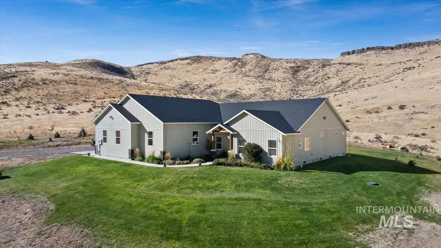 2689 Rock Creek Rd, Hansen, ID 83334 - #2