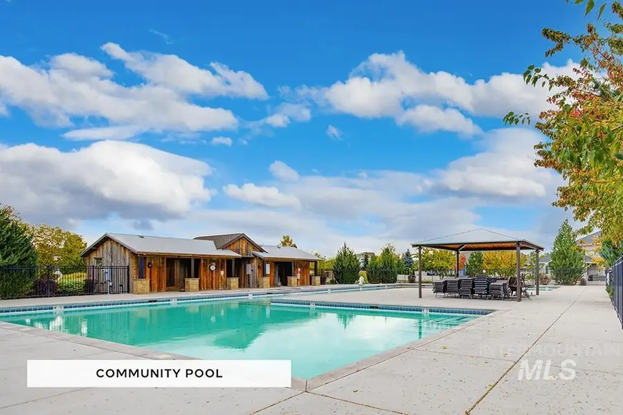 1453 W Aspen Cove Dr, Meridian, ID 83642 - #3