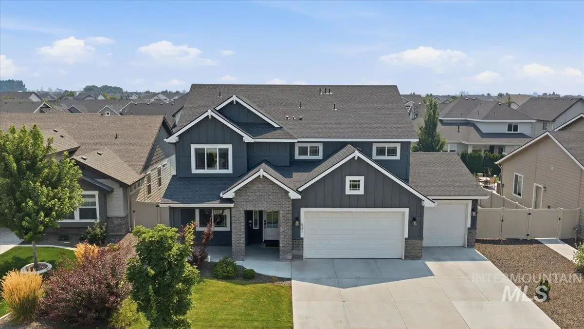 921 E Viedma St, Kuna, ID 83634 - #1