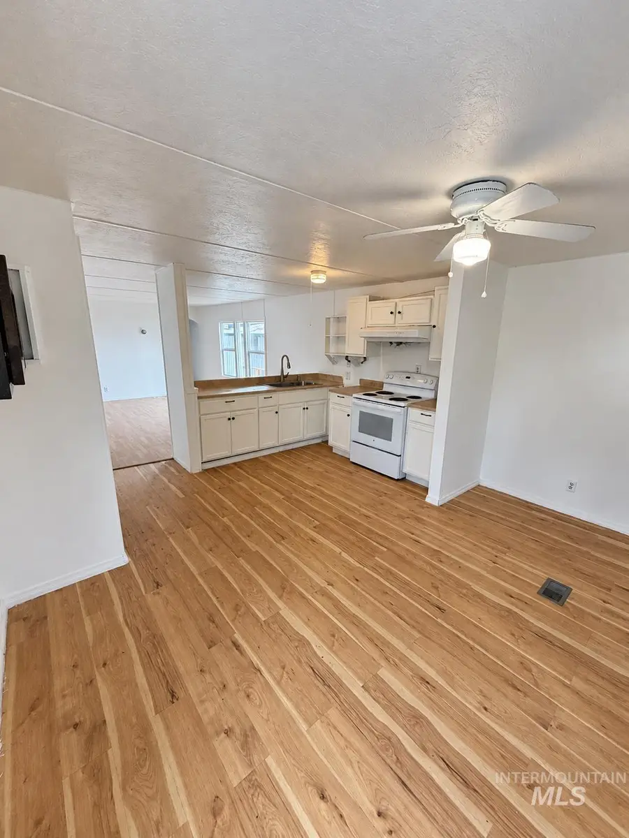571 Caldwell Blvd #54, Nampa, ID 83651 - #3