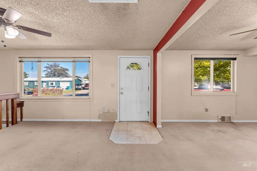 651 Calico, Hansen, ID 83334 - #3