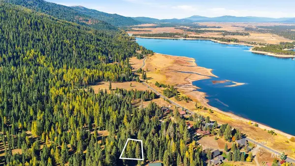 2214 Davy Road, Donnelly, ID 83615