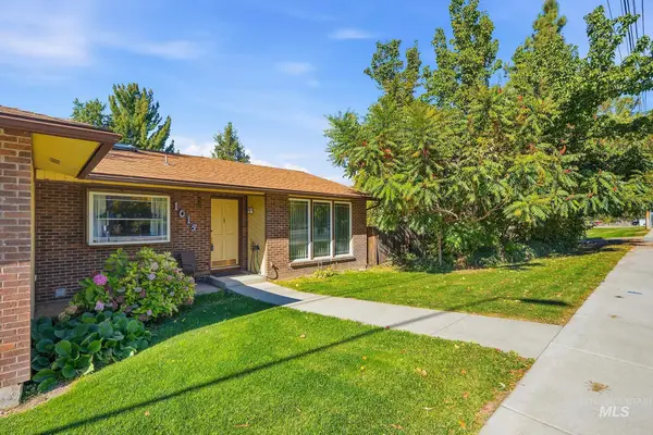 1015 N Maple Grove Rd, Boise, ID 83704