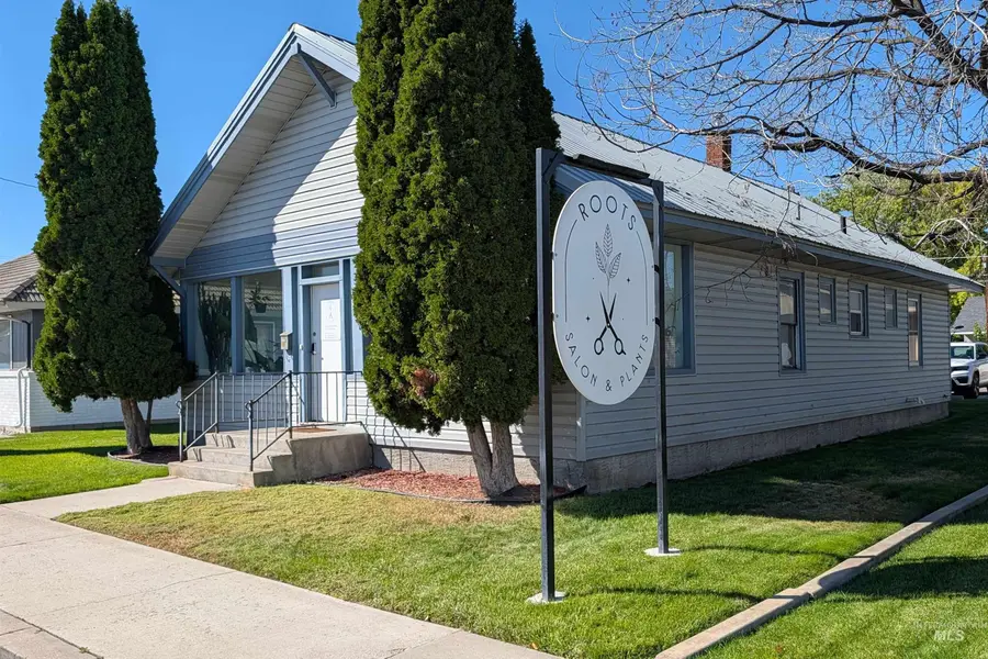 1518 Overland Ave, Burley, ID 83318 - #3