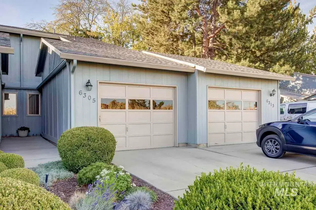 6305 W Morris Hill Rd, Boise, ID 83704 - #1