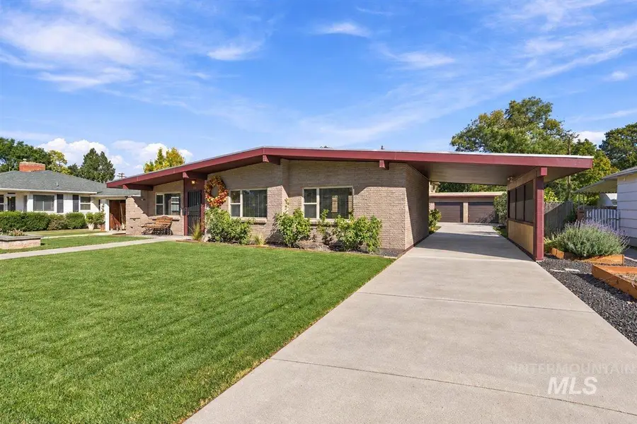 416 S Ivy St, Nampa, ID 83686 - #2