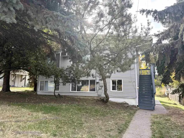 537 E E Street, Moscow, ID 83843