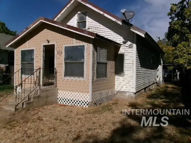 510 E 3rd St, Emmett, ID 83617 - #3