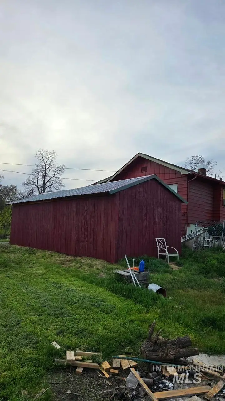 1130 20th Avenue, Clarkston, WA 99403 - #2