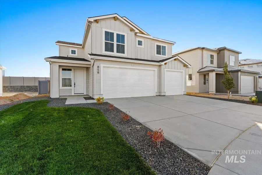 858 S Contusion Ave, Nampa, ID 83687 - #2