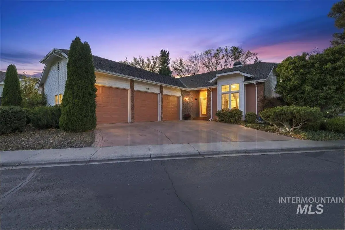 2155 S Crosscreek Ln, Boise, ID 83706 - #1