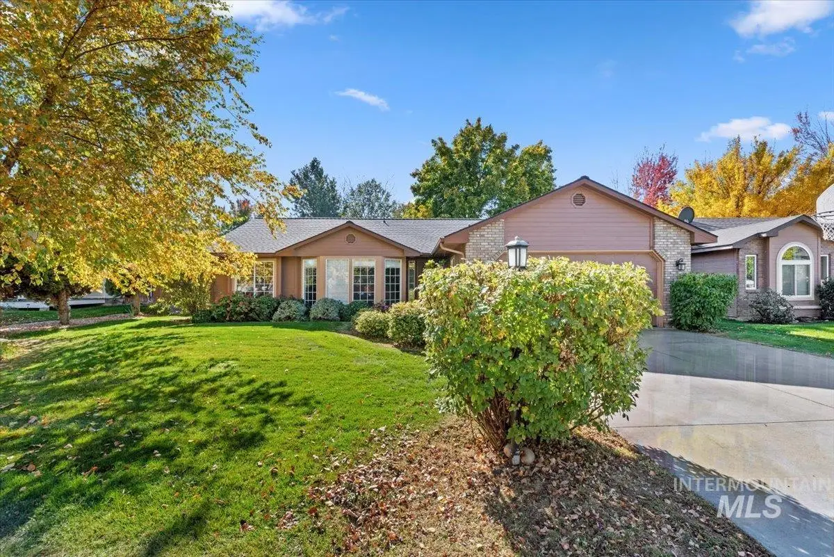 12493 W Driftwood Dr, Boise, ID 83713 - #1