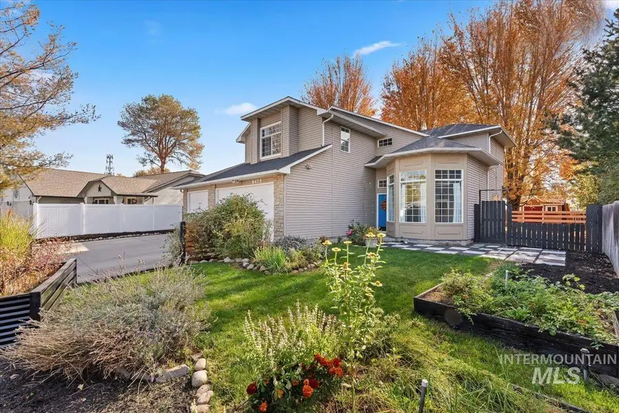 8475 W Beachside Ct, Boise, ID 83714 - #3
