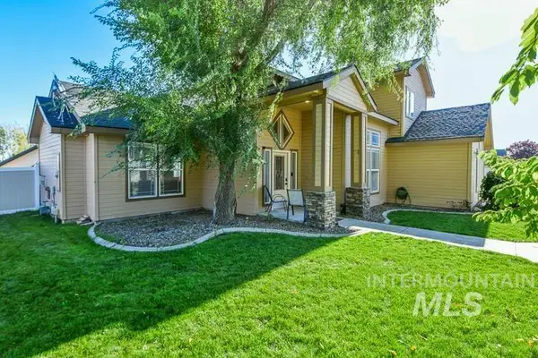 280 E Sunrise Rim Rd, Nampa, ID 83686