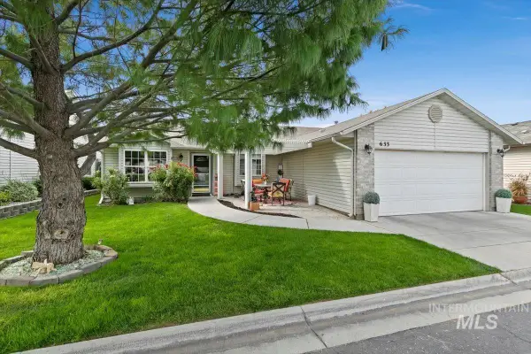 633 N Sterling St, Nampa, ID 83651