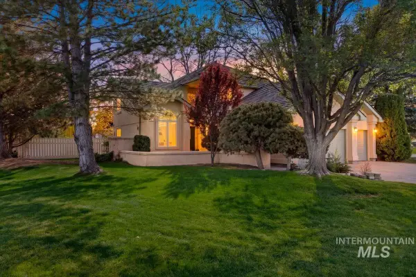 1968 Candleridge Dr, Twin Falls, ID 83301