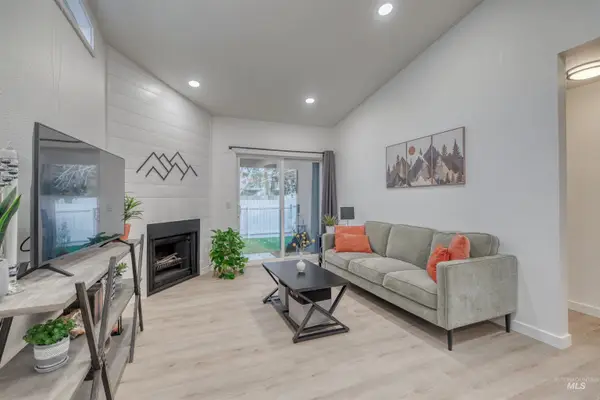 6244 W. Coach Royale Ln, Boise, ID 83704