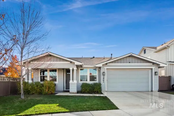 3941 E Berghan St, Meridian, ID 83642