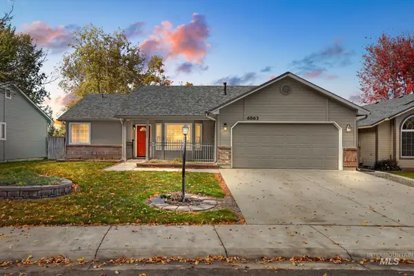 6863 N Casa Real Place, Boise, ID 83714