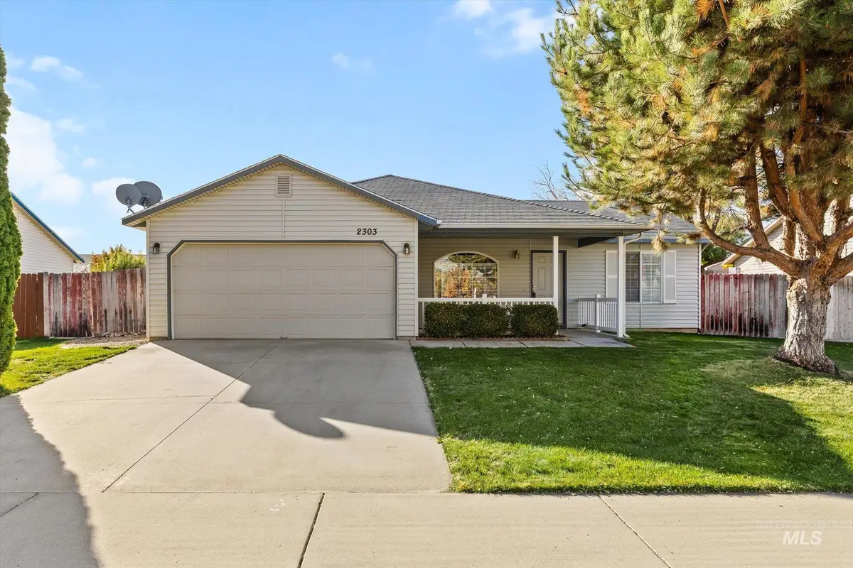 2303 W Windmill Ave, Nampa, ID 83651 - #1