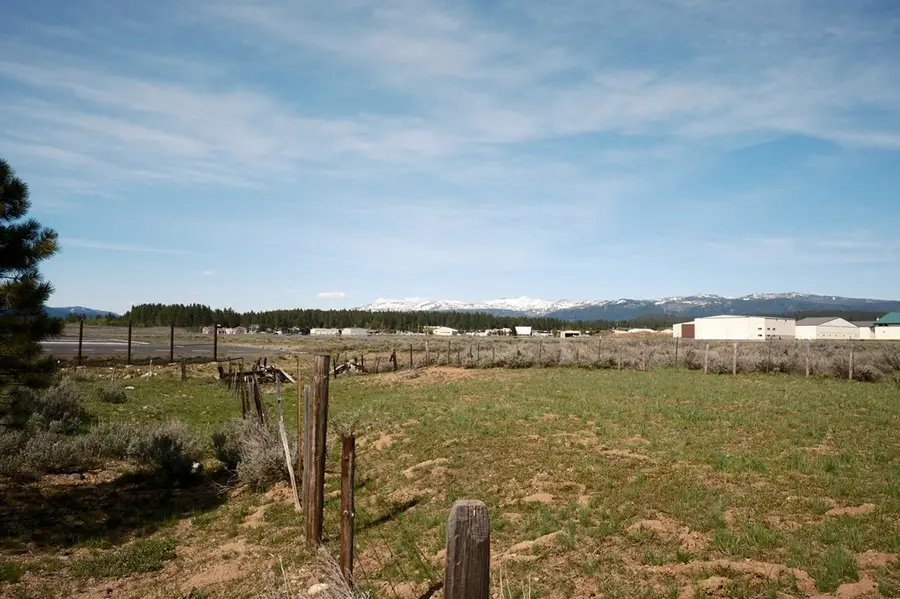 1001 S Mission Street, McCall, ID 83638 - Image #2